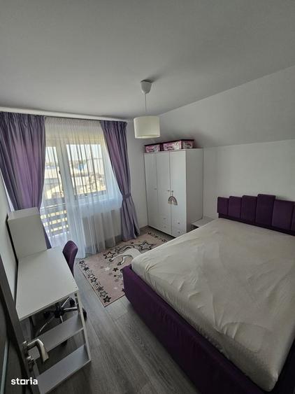 Casă cu 4 camere în Ipotești