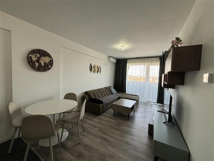 Apartament cu 3 camere decomandat în Iosia