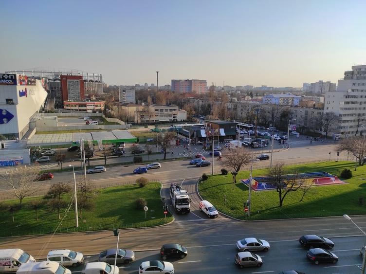 Iancului, Pantelimon, Mega Mall - 16