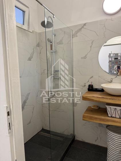 Apartament cu 2 camere semidecomandat, mobilat în Medicină