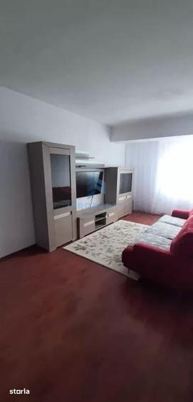 Apartament cu 3 camere decomandat în Valea Oltului