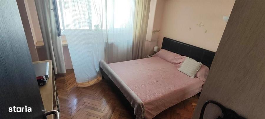 Apartament cu 4 camere decomandat în Turda