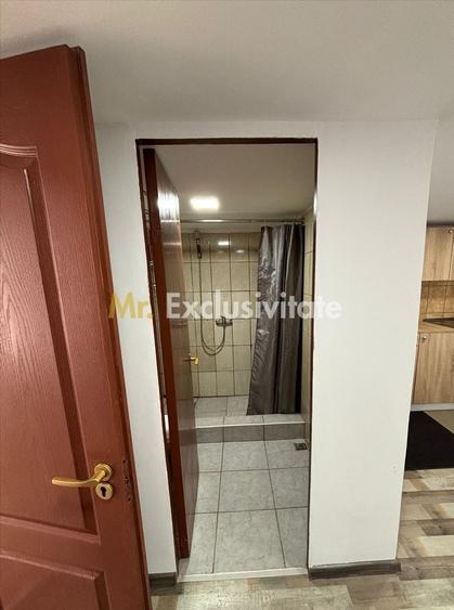 Casă individuală cu 3 camere cu Canalizare în Nord-Vest