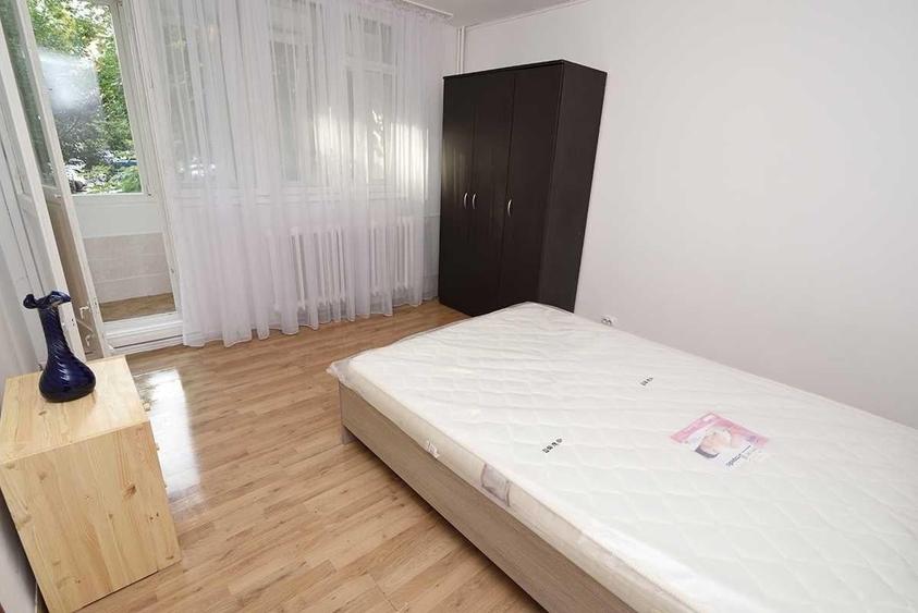 Apartament cu 3 camere decomandat, mobilat în Dristor
