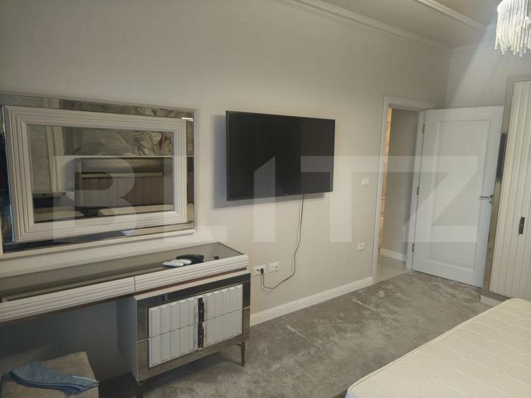 Apartament cu 3 camere decomandat, mobilat în Exterior Nord