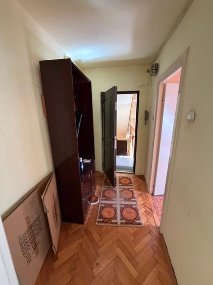 Apartament cu 2 camere semidecomandat în Kiriac