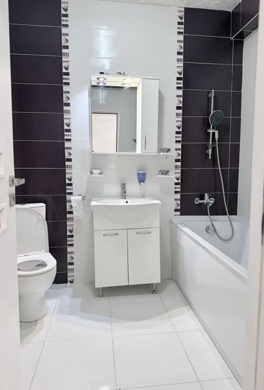 Apartament cu 2 camere semidecomandat în Florești