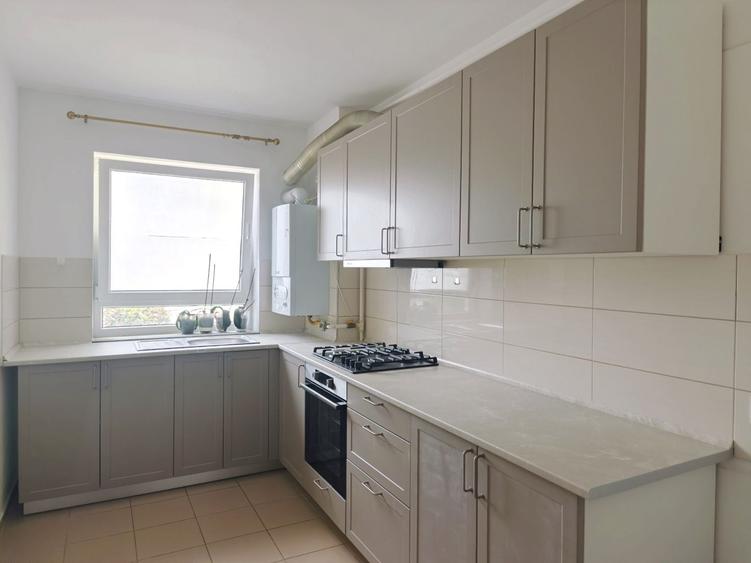 Apartament cu 2 camere decomandat în Avantgarden