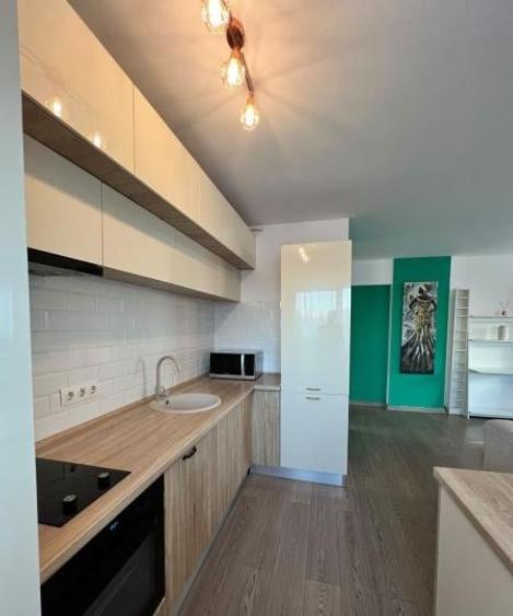 Apartament cu 3 camere decomandat, mobilat în Cotroceni