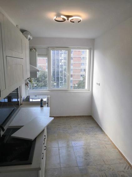 Apartament cu 2 camere semidecomandat în Tudor