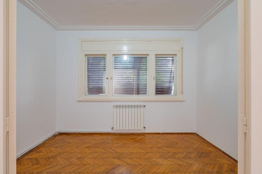 Apartament cu 3 camere nedecomandat în Ultracentral