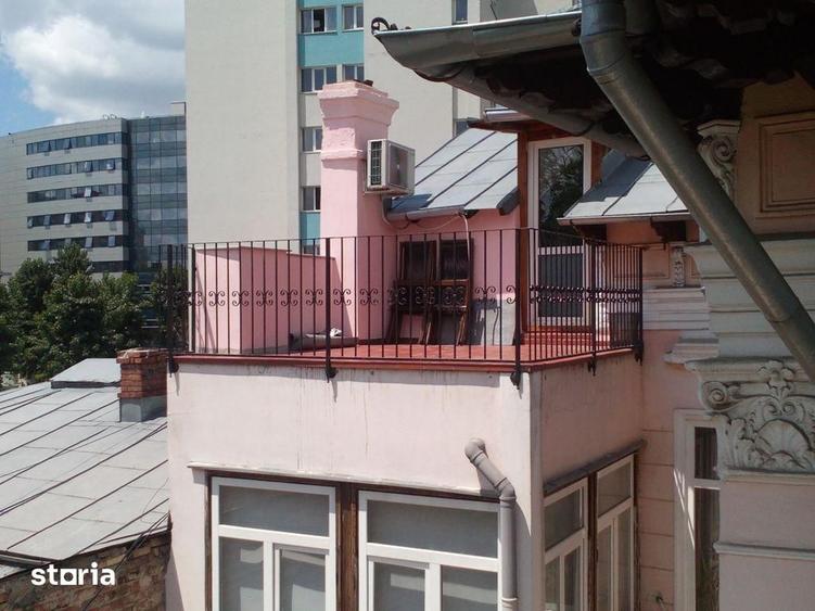 Apartament cu 4 camere în Gara de Nord