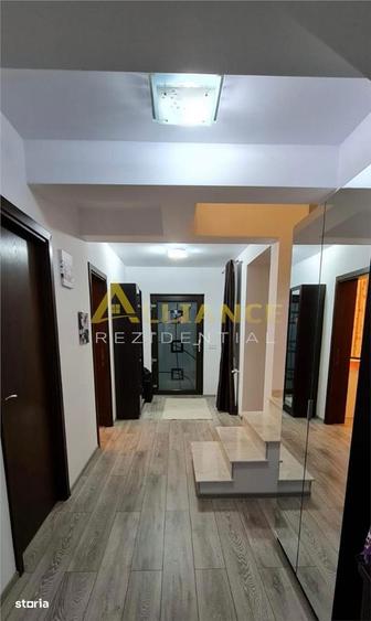 Casă cu 4 camere cu Teren 775 Mp în Brazi