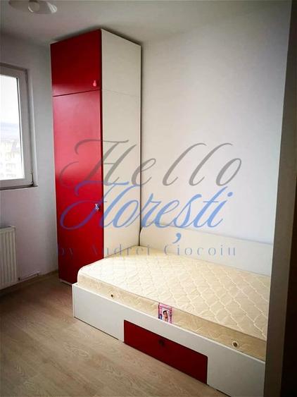 Apartament cu 3 camere semidecomandat în Florești