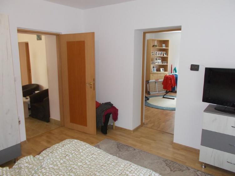 Casa buna, Giroc, vatra satului, 3 camere, 100mp, teren 755mp - 8