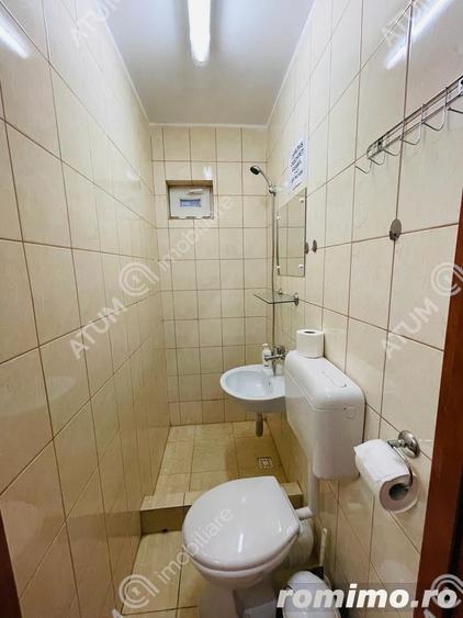 Casă cu 8 camere cu Teren 500 Mp în Paltin