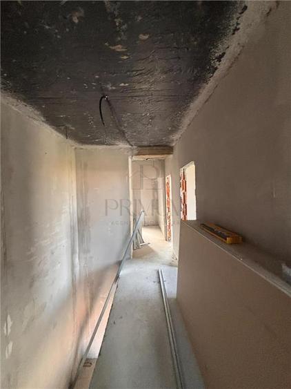 Duplex cu 4 camere cu Canalizare în Moșnița Nouă