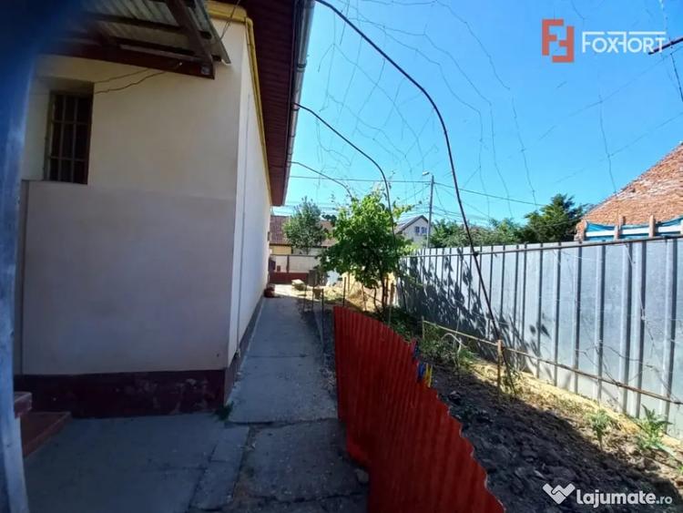 Casă cu 3 camere cu Teren 460 Mp în Exterior Vest