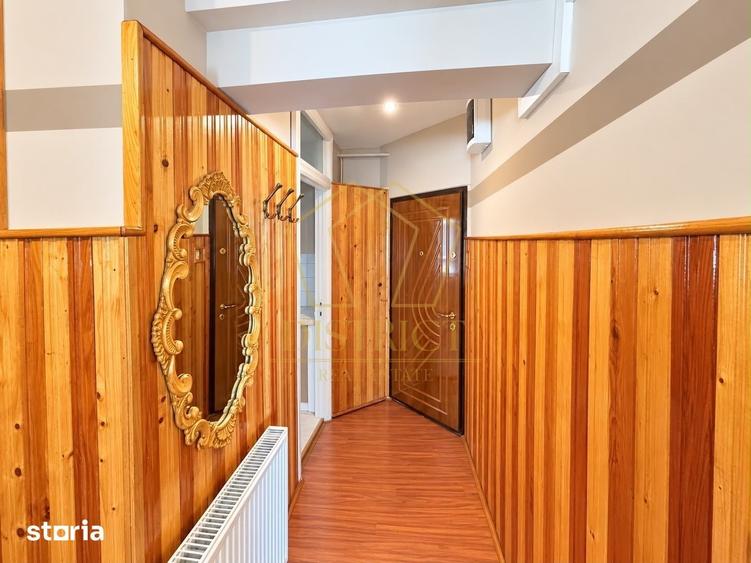 Apartament cu 4 camere decomandat în Circumvalațiunii