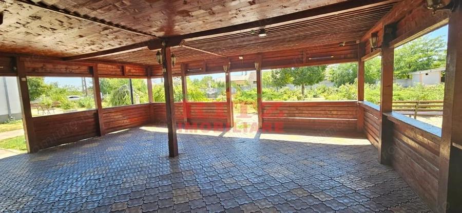 Spațiu comercial, de 60 mp, în Studina