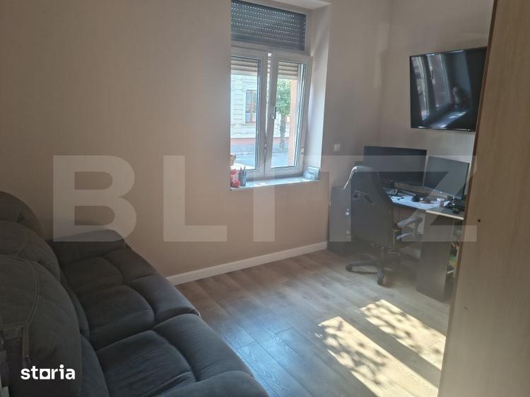 Casă cu 5 camere cu Teren 440 Mp în Central