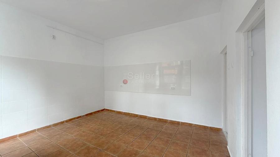 Spațiu comercial, de 30 mp, în Astra