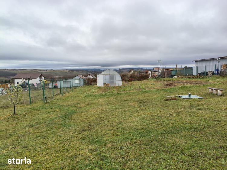Casă cu 2 camere cu Teren 900 Mp în Ștrand