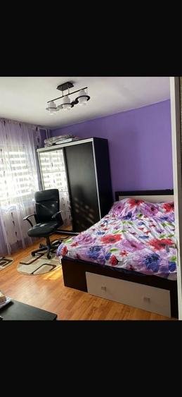 Garsonieră decomandată în Rovine