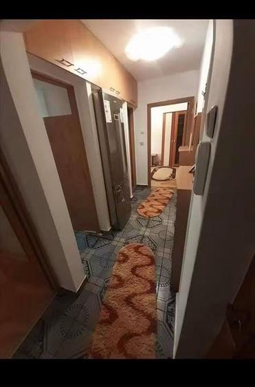 Apartament cu 3 camere în Alexandru cel Bun