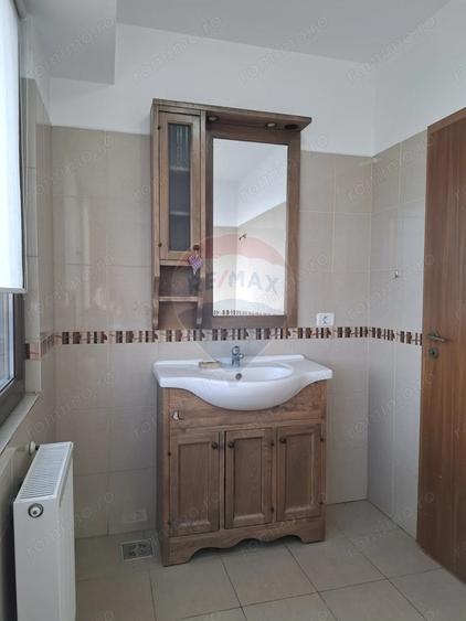 Apartament cu 2 camere decomandat în Aradul Nou