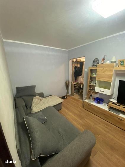 Apartament 2 camere , parter , M14 , Muresului , renovat , 39.000 euro - 2