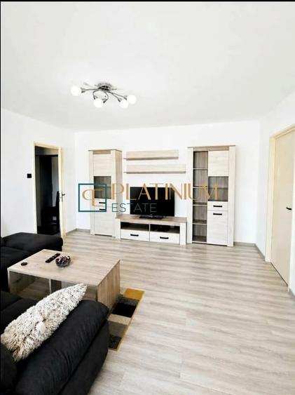 Apartament cu 2 camere semidecomandat, mobilat în Aradului