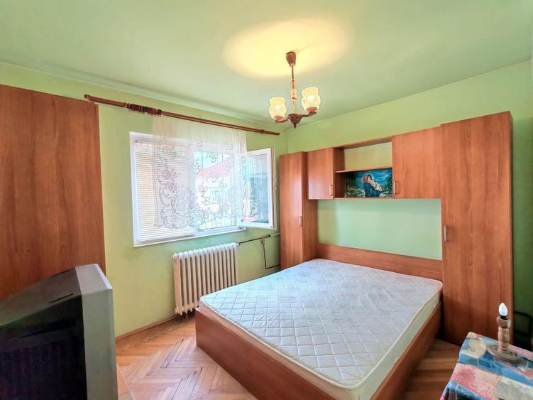 Apartament cu 2 camere semidecomandat, mobilat în Complex Studențesc