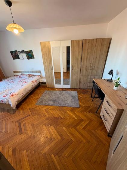 Garsonieră decomandată în Take Ionescu