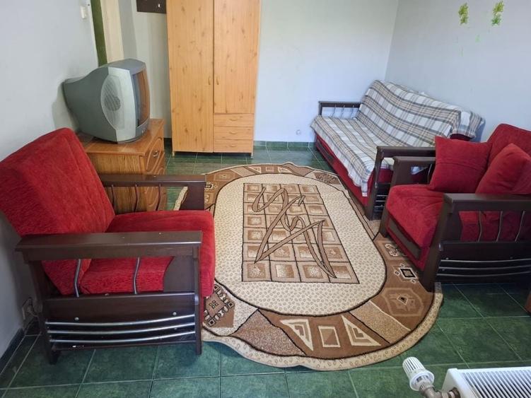 Garsonieră în Brazda lui Novac