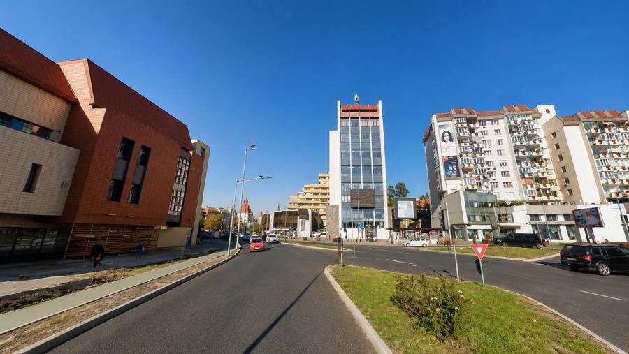 Spațiu comercial, de 489 mp, în 1 Decembrie 1918