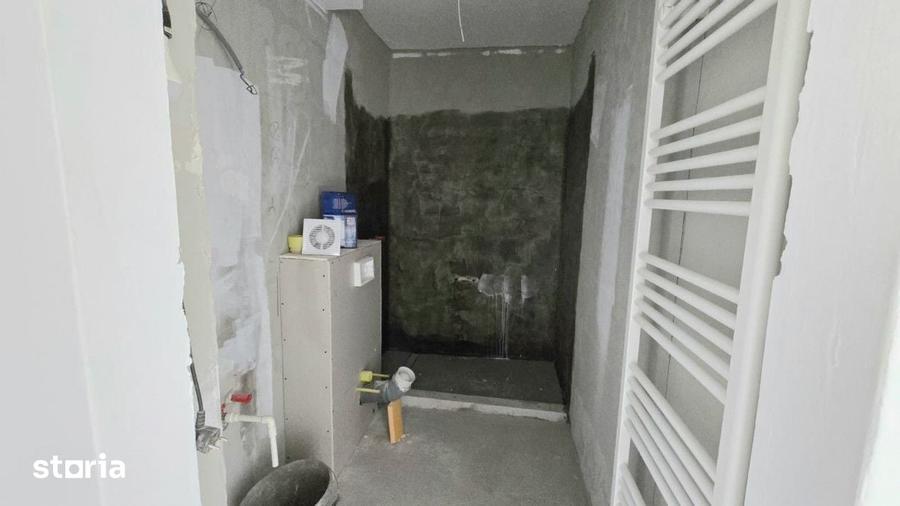 Apartament cu 3 camere decomandat în Ultracentral