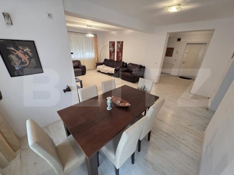 Apartament cu 3 camere semidecomandat, mobilat în Bună Ziua