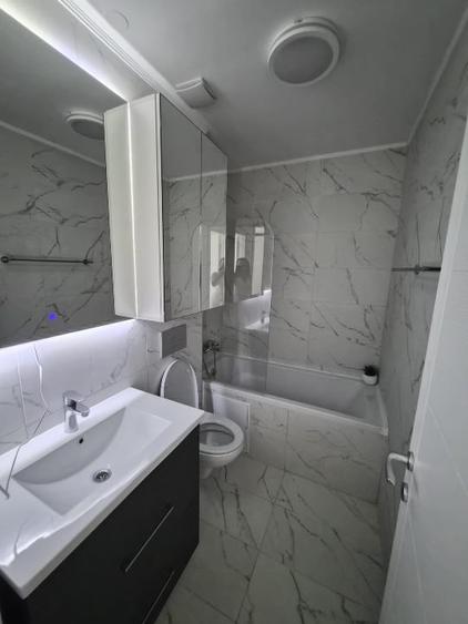 Apartament cu 2 camere semidecomandat, mobilat în Ștefăneștii de Jos