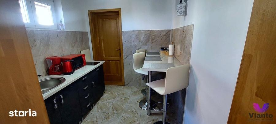 Casă cu 4 camere cu Teren 200 Mp în Valea Aurie