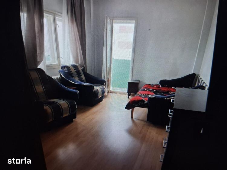 Garsonieră decomandată în Colentina