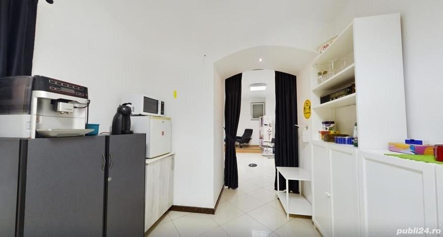 Spațiu comercial, de 190 mp, în Central