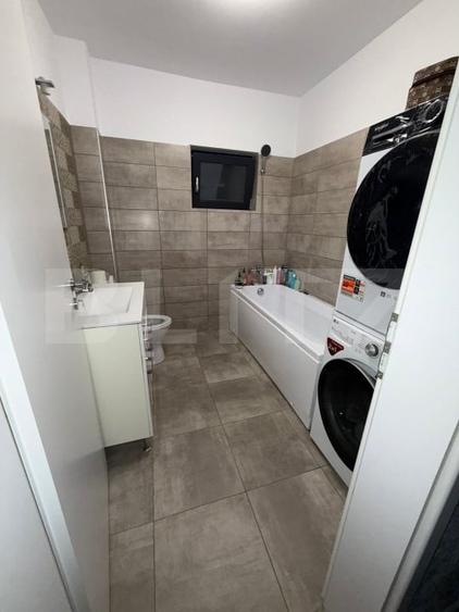 Apartament cu 2 camere decomandat, mobilat în Galata