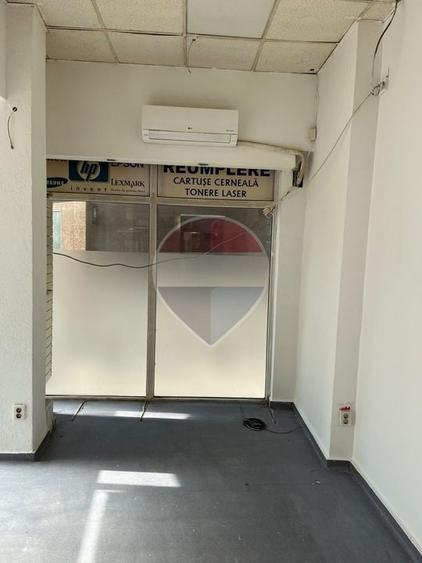 Spațiu comercial, de 40 mp, în Obor