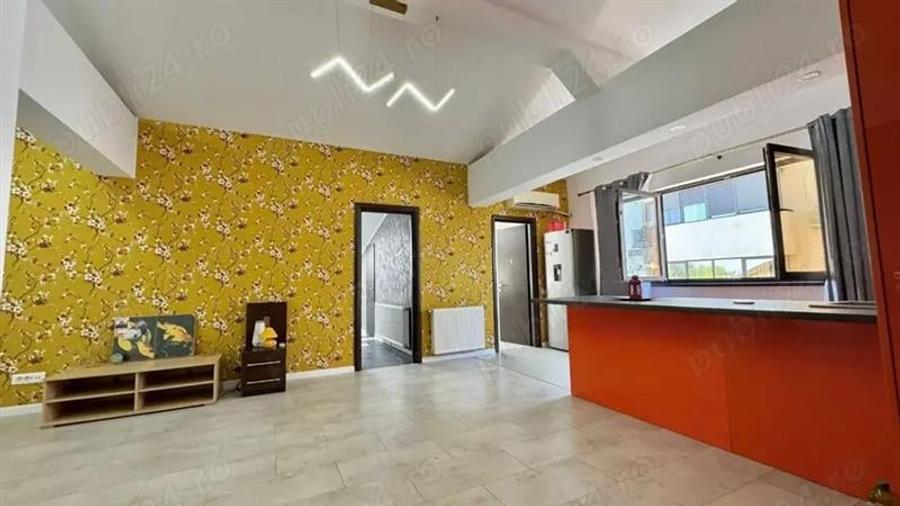 Apartament cu 3 camere semidecomandat, mobilat în Bucureștii Noi