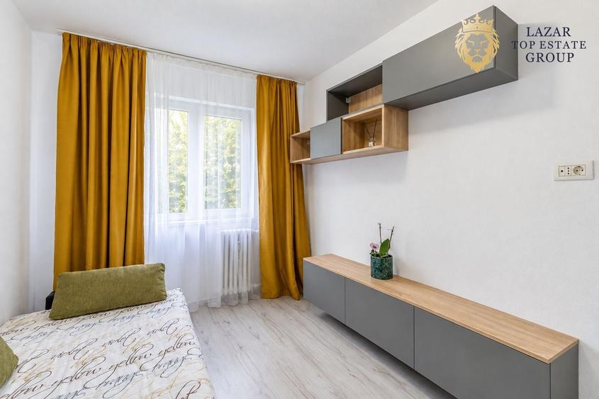Apartament cu 3 camere semidecomandat, mobilat în Intim
