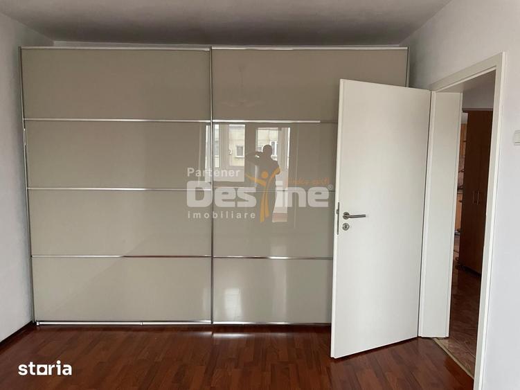 Apartament cu 3 camere în Rahova