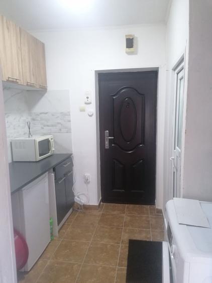 Garsonieră în Traian