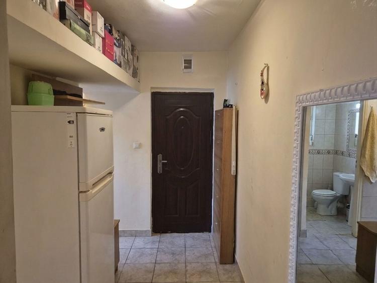 Apartament cu 2 camere în Cetate