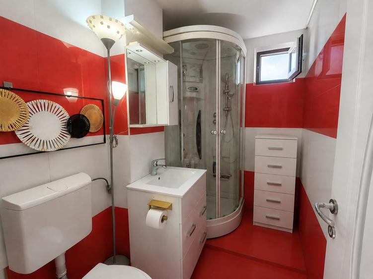 Apartament cu 2 camere semidecomandat în Astra